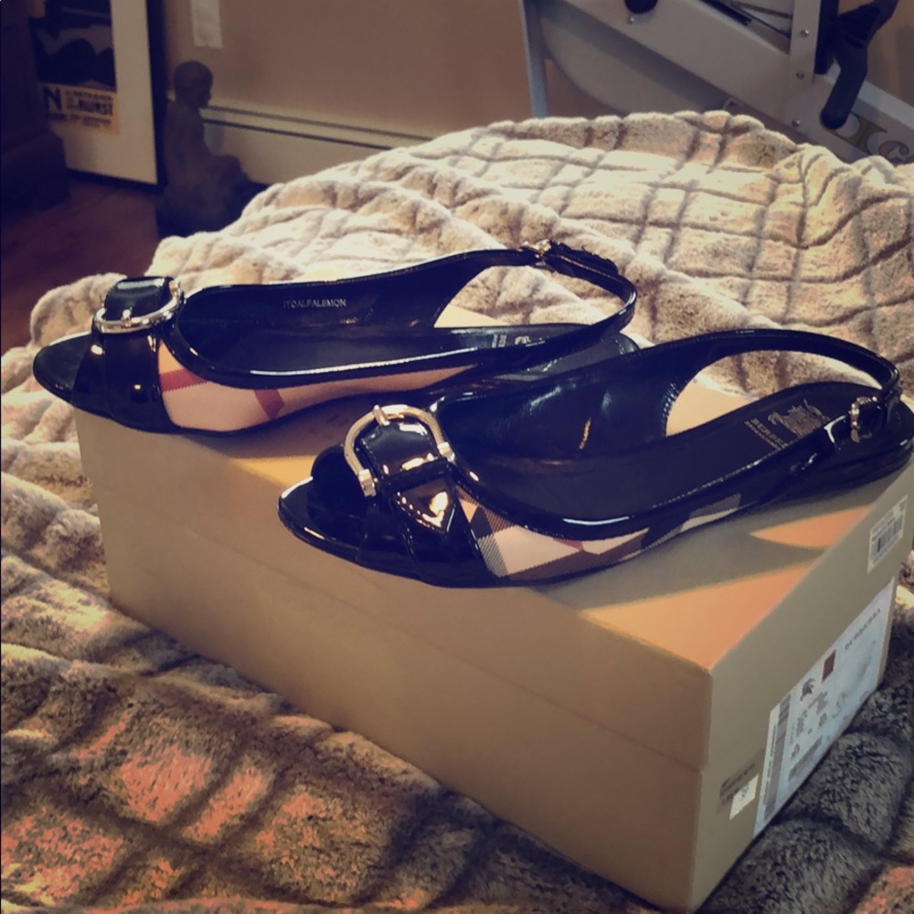 Authentic Burberry sling back flats size 36.5